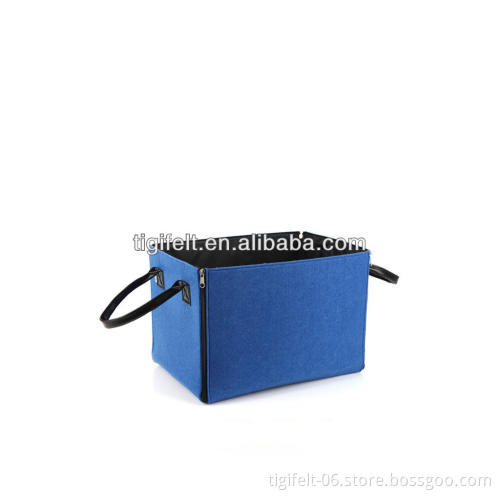 Felt Box With Zipper in Rectangle